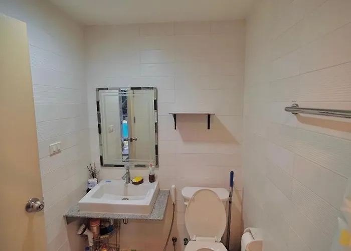 With Pool View & Great Amenities